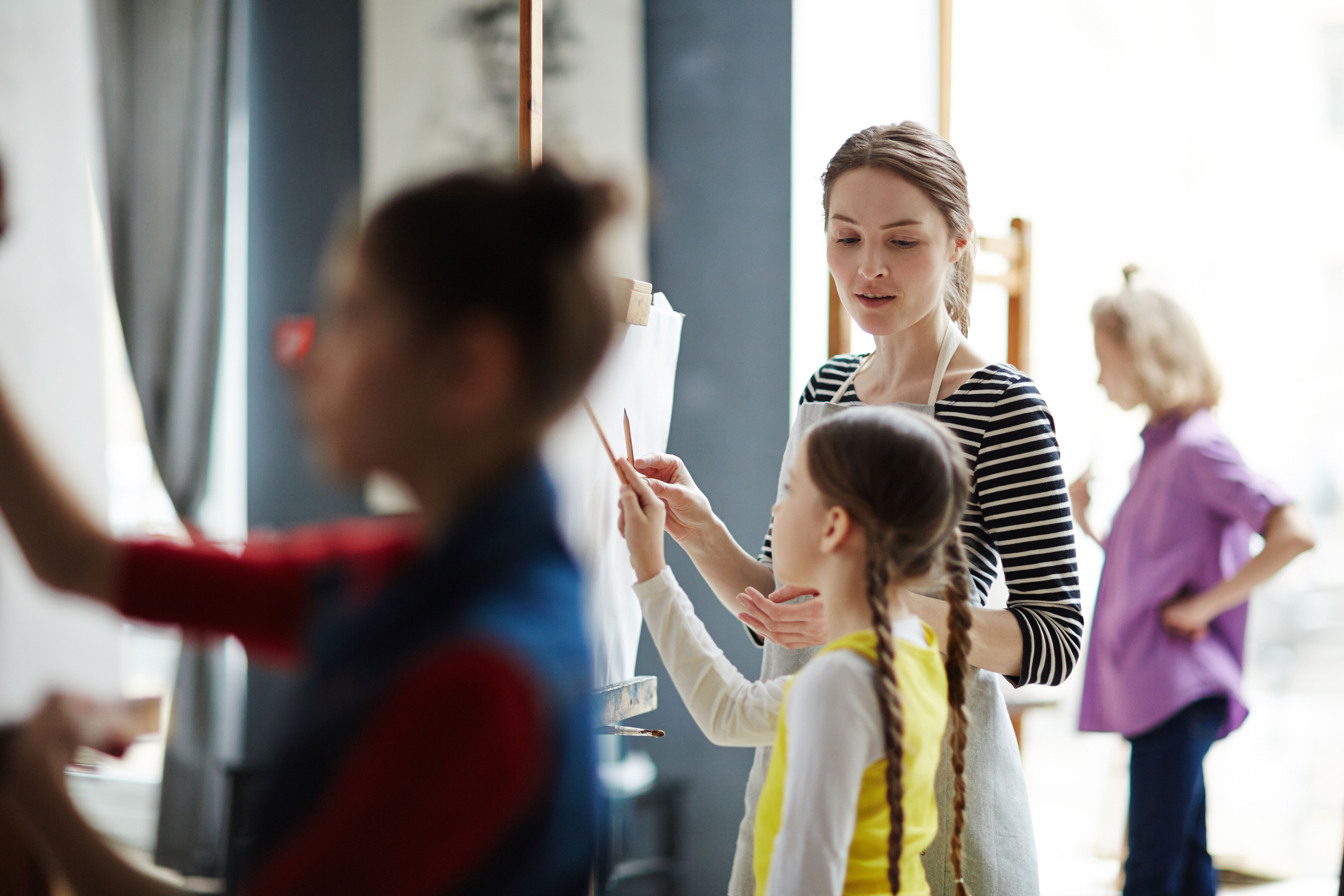 Ilustração lateral esquerda